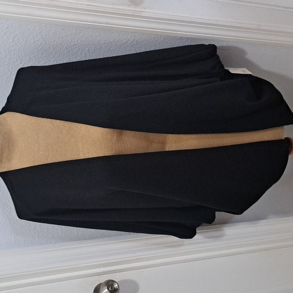Cut The Frills Shawl Open Cardigan - Picture 3 of 7